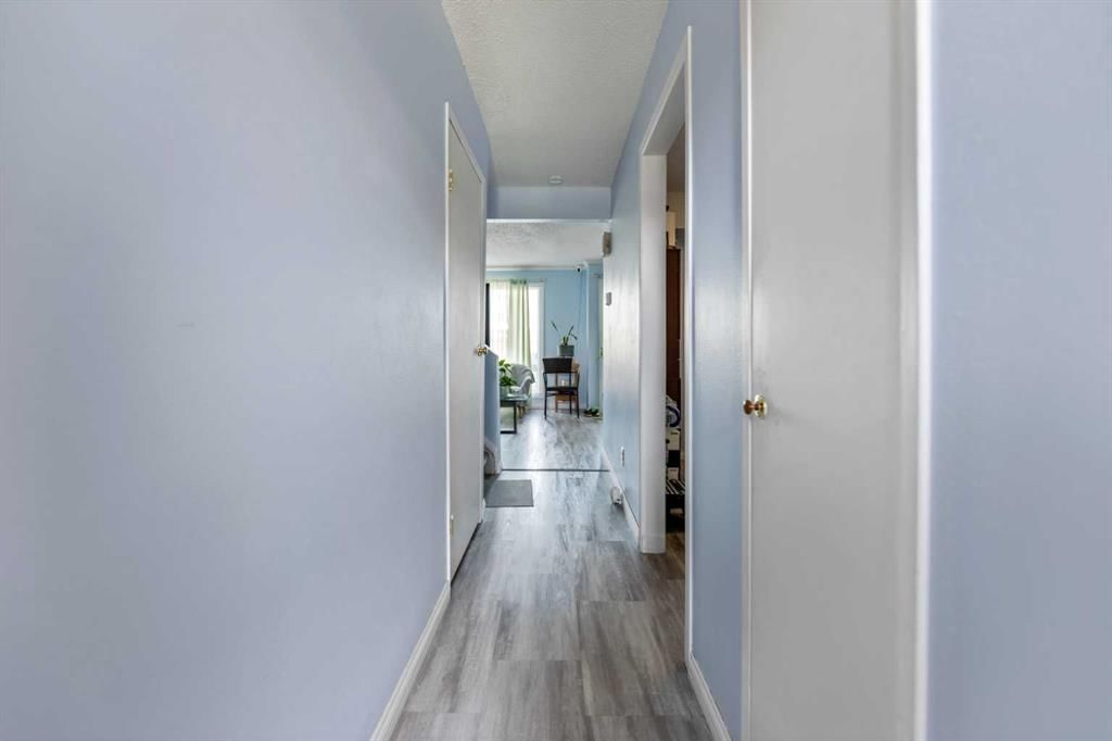 53, 3029 Rundleson Road NE, Calgary — photo 5 of 29