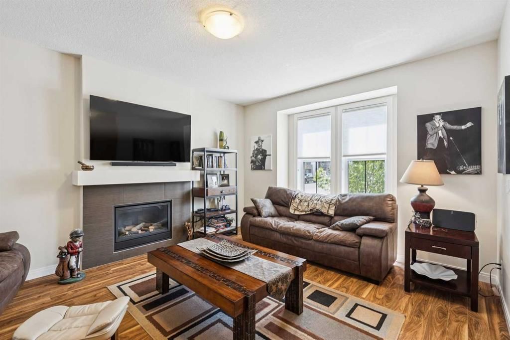 102 Cooperswood Place SW, Airdrie — photo 5 of 34