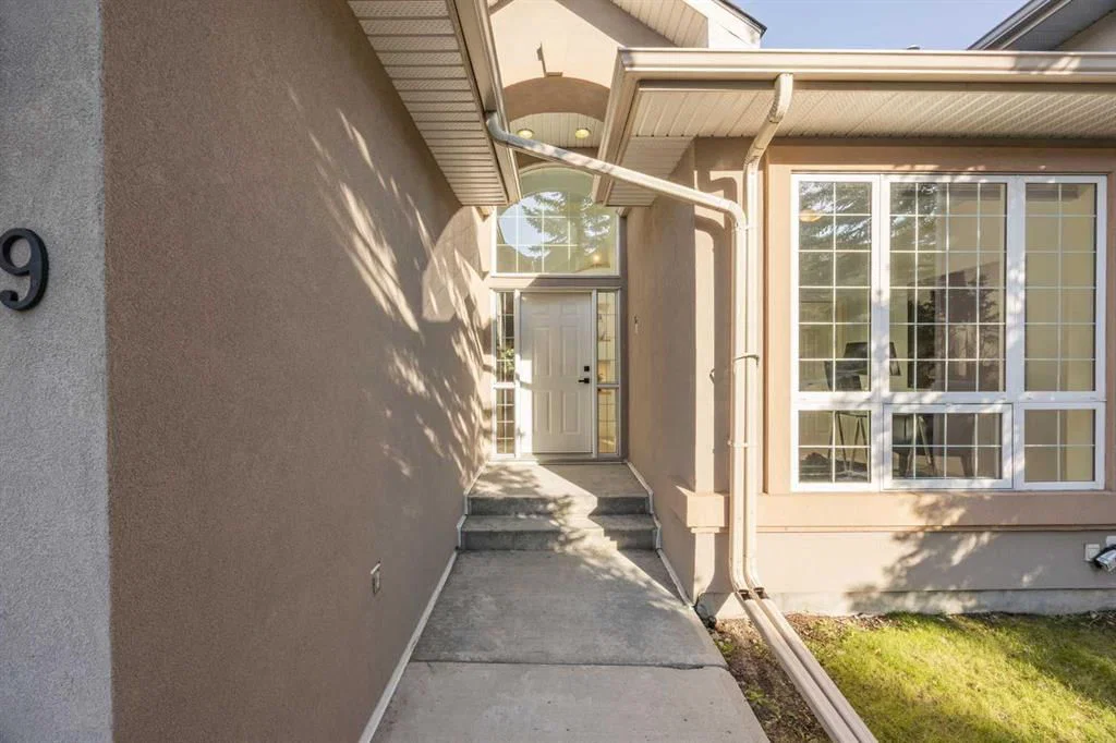 49 Patina Terrace SW, Calgary — photo 2 of 50