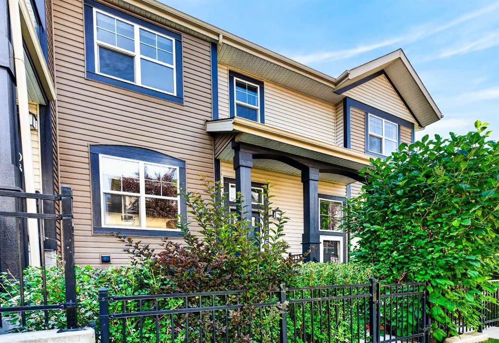 1106 Mckenzie Towne Row SE, Calgary — main listing photo