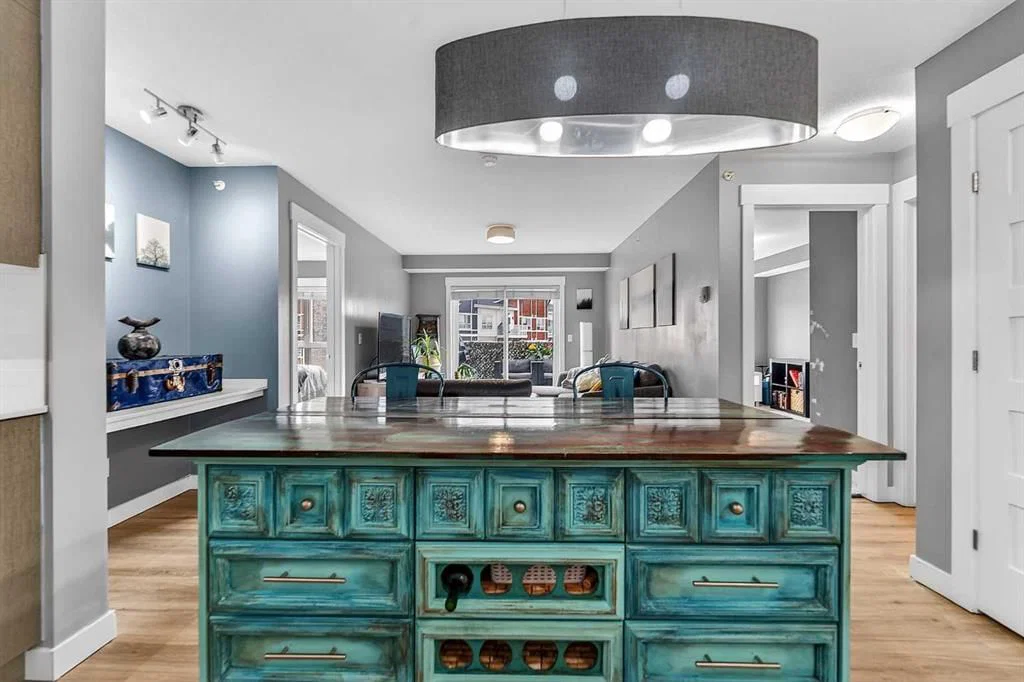 3411, 302 Skyview Ranch Drive NE, Calgary — main listing photo