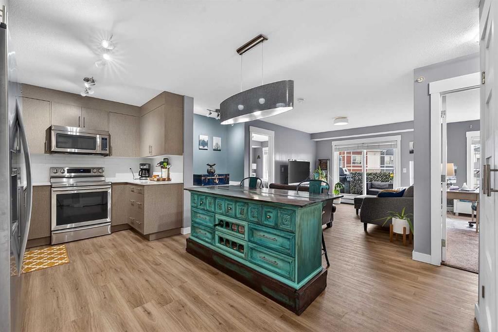3411, 302 Skyview Ranch Drive NE, Calgary — photo 5 of 38