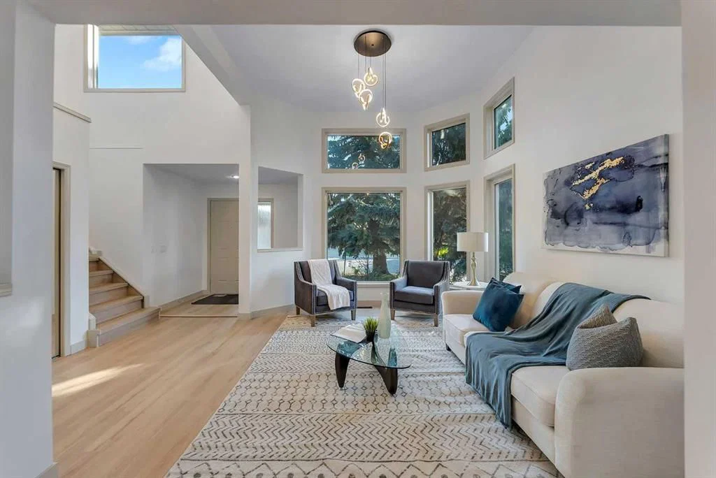 12 Diamond Terrace SE, Calgary — main listing photo