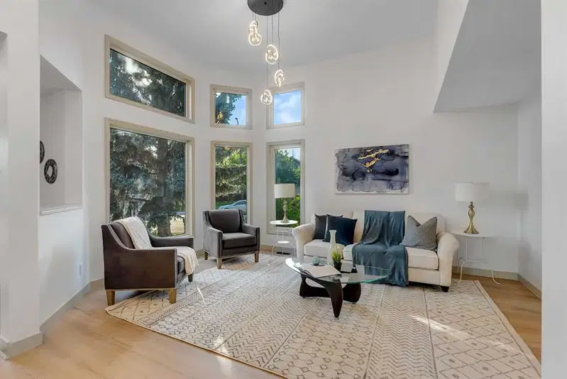 12 Diamond Terrace SE, Calgary — photo 3 of 42