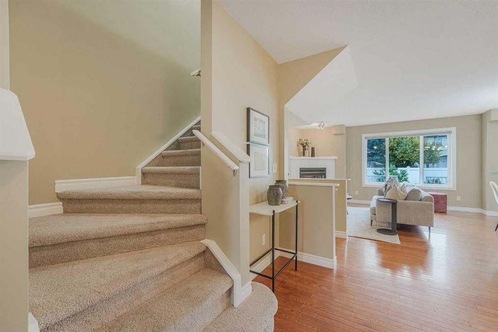 35 Chaparral Ridge Terrace SE, Calgary — photo 4 of 47