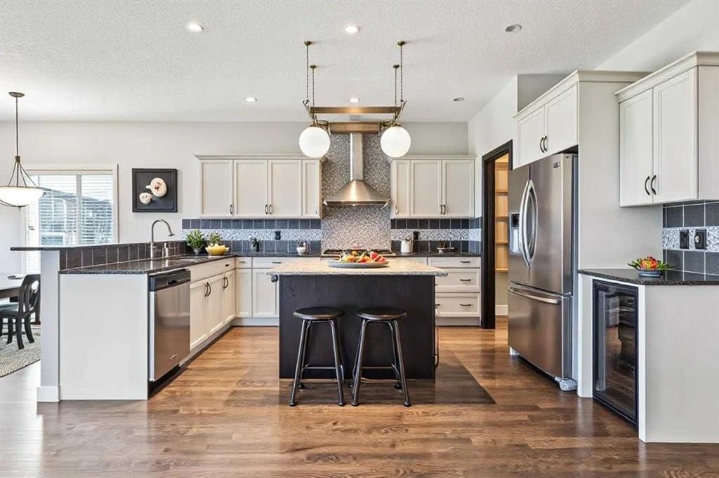 170 Hanson Drive NE, Langdon — photo 4 of 43