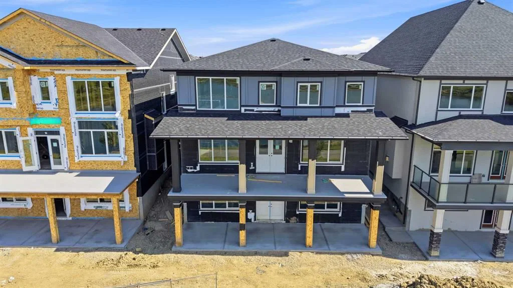 760 Savanna Crescent NE, Calgary — photo 5 of 50
