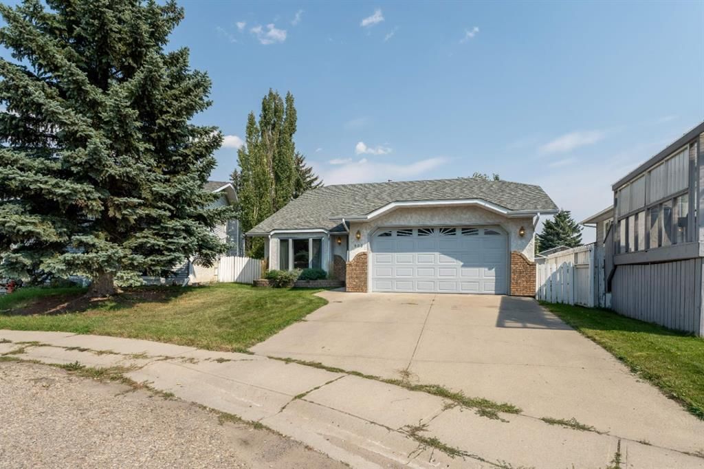 906 7 Street SE, High River — photo 2 of 50