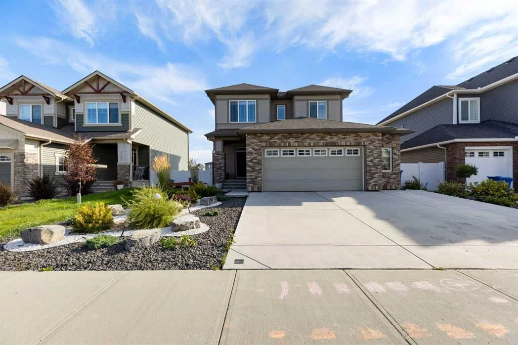 158 Amery Crescent, Crossfield — photo 2 of 49