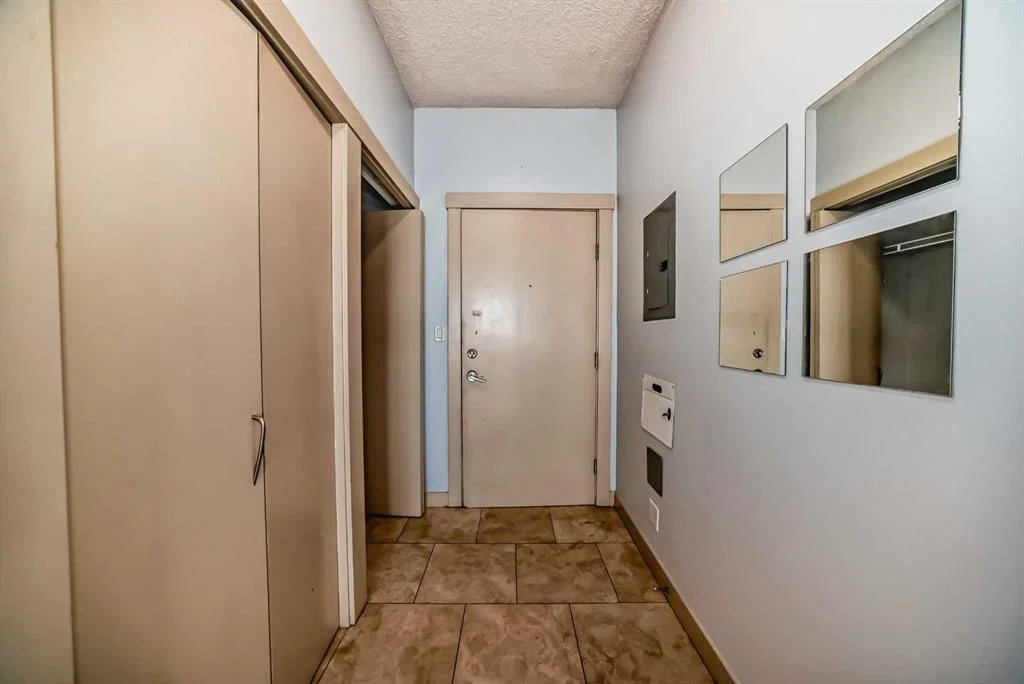 1508, 8710 Horton Road SW, Calgary — photo 5 of 33