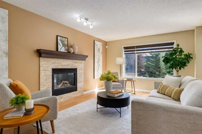 38 Spring Crescent SW, Calgary — photo 3 of 50
