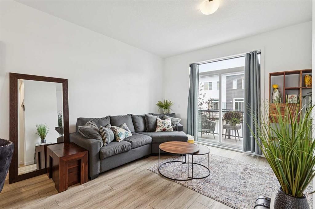 2466 210 Avenue SE, Calgary — photo 3 of 25