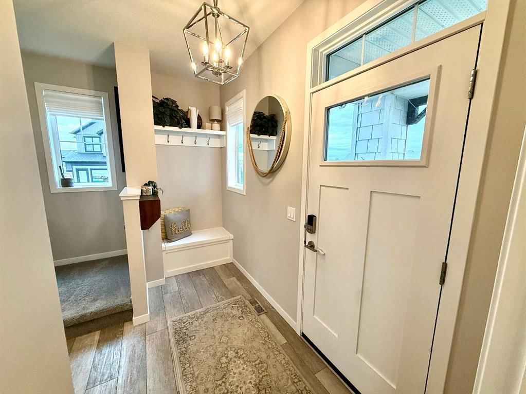 1501 3 Street SE, High River — photo 3 of 33