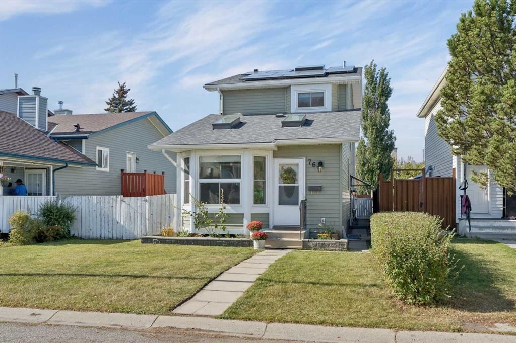 76 Martindale Close NE, Calgary — photo 2 of 50