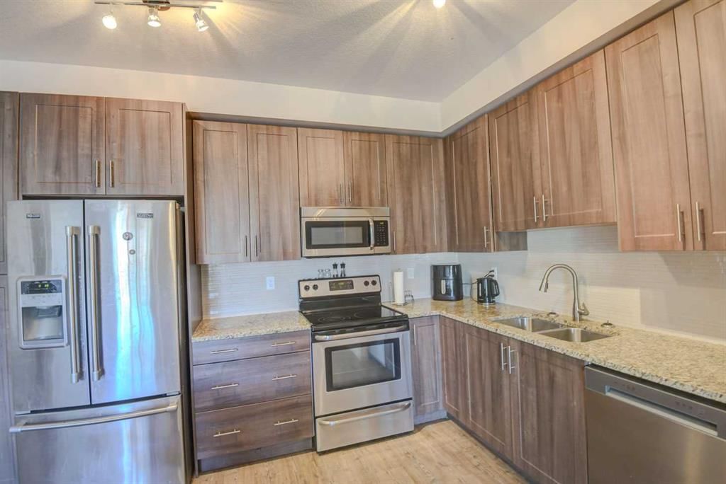 2414, 99 copperstone Park SE, Calgary — photo 5 of 21
