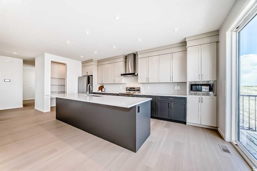 396 Herron Landing NE, Calgary — photo 2 of 50
