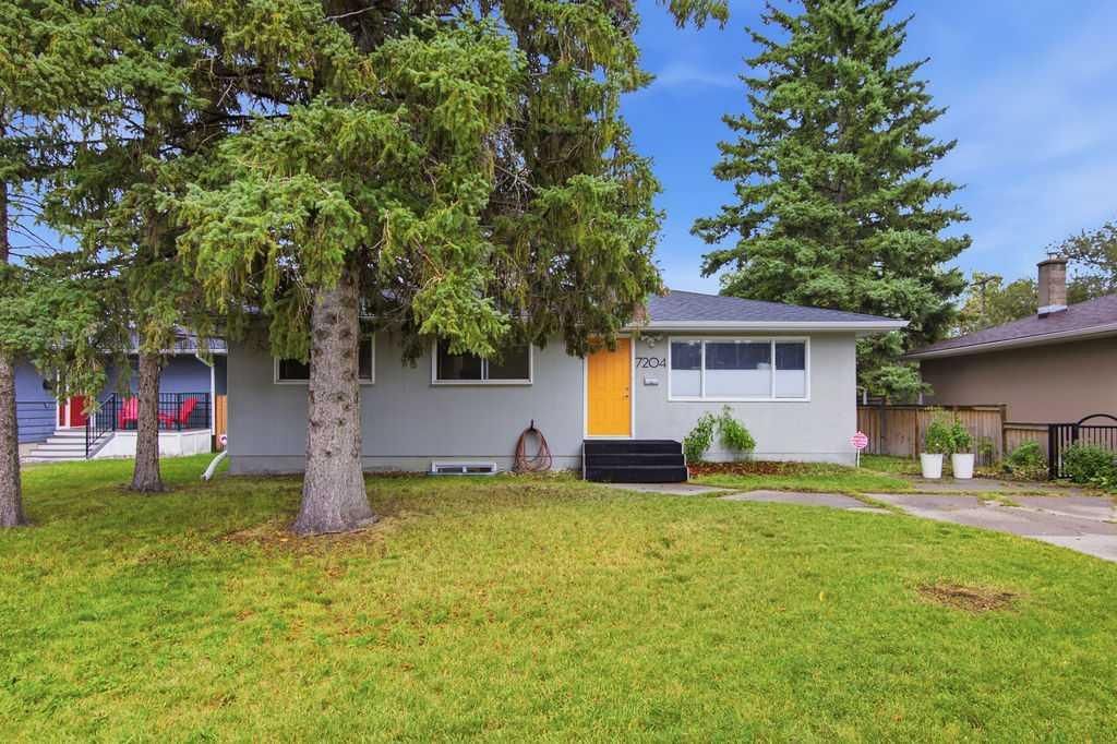 7204 5 Street SW, Calgary — main listing photo