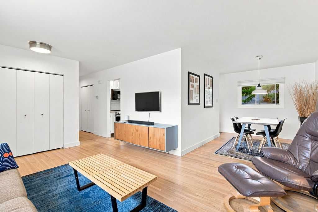7204 5 Street SW, Calgary — photo 5 of 39