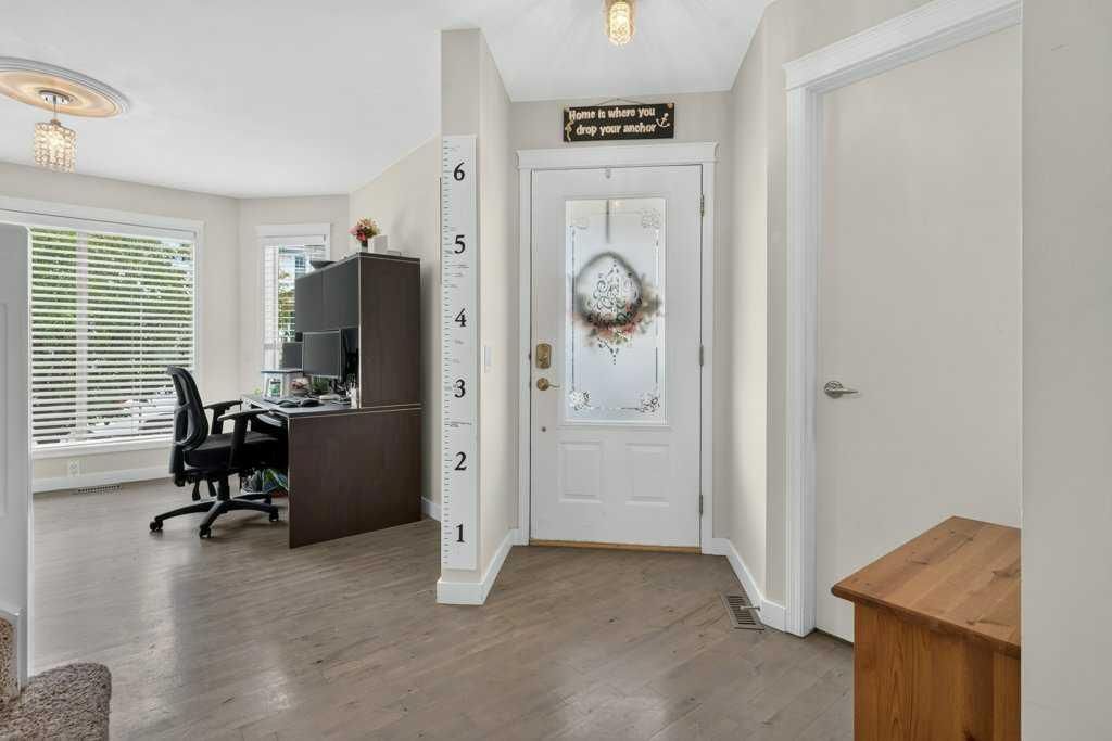 72 Tuscany Springs Way NW, Calgary — photo 3 of 50