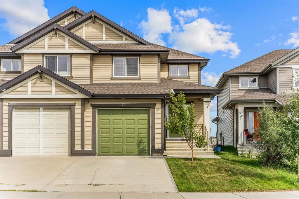 57 Sunset Common, Cochrane — photo 2 of 39
