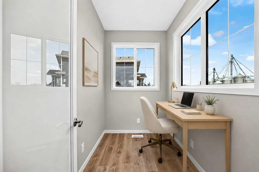 1302 Mahogany Boulevard SE, Calgary — photo 5 of 50