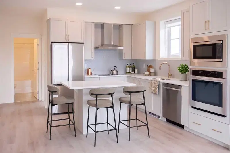 1303, 47 Creekview Gardens SW, Calgary — main listing photo