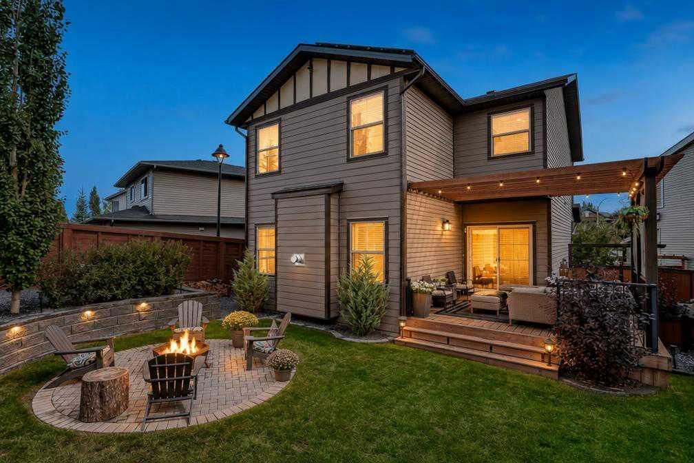 101 Walden Square SE, Calgary — main listing photo