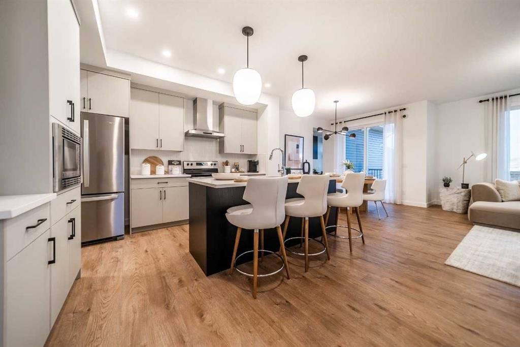 221 Southbow Drive, Cochrane — photo 4 of 30