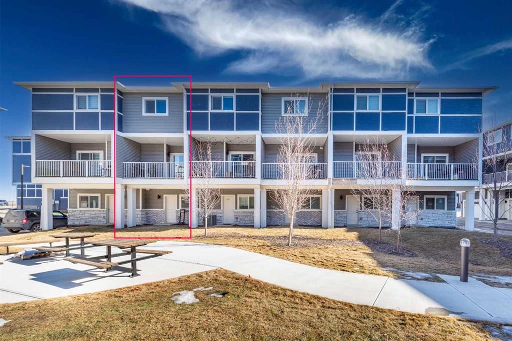 902, 33 Merganser Drive W, Chestermere — photo 3 of 39