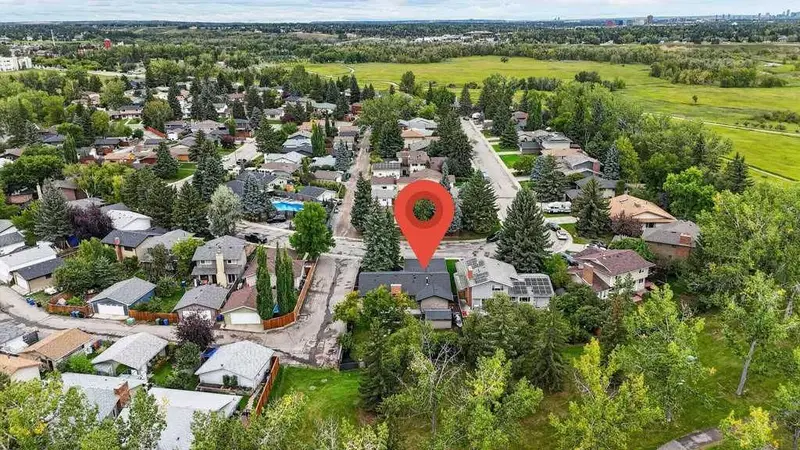 88 Midridge Close SE, Calgary — photo 3 of 39