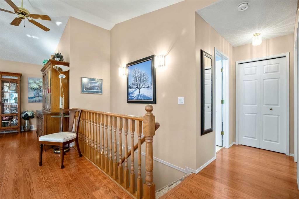 501 Riverside Drive NW, High River — photo 5 of 32