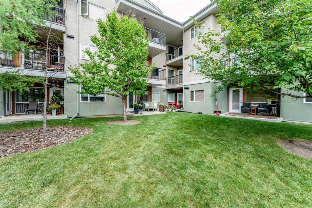 314, 69 Springborough Court SW, Calgary — photo 2 of 25