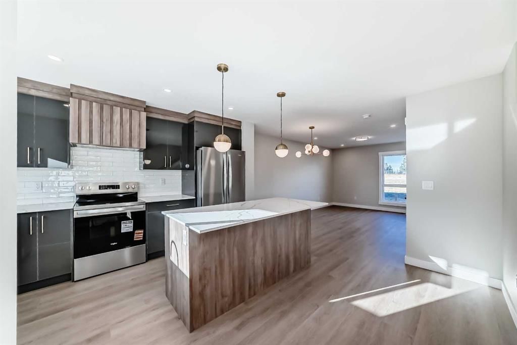 1002 Clover Road, Carstairs — main listing photo