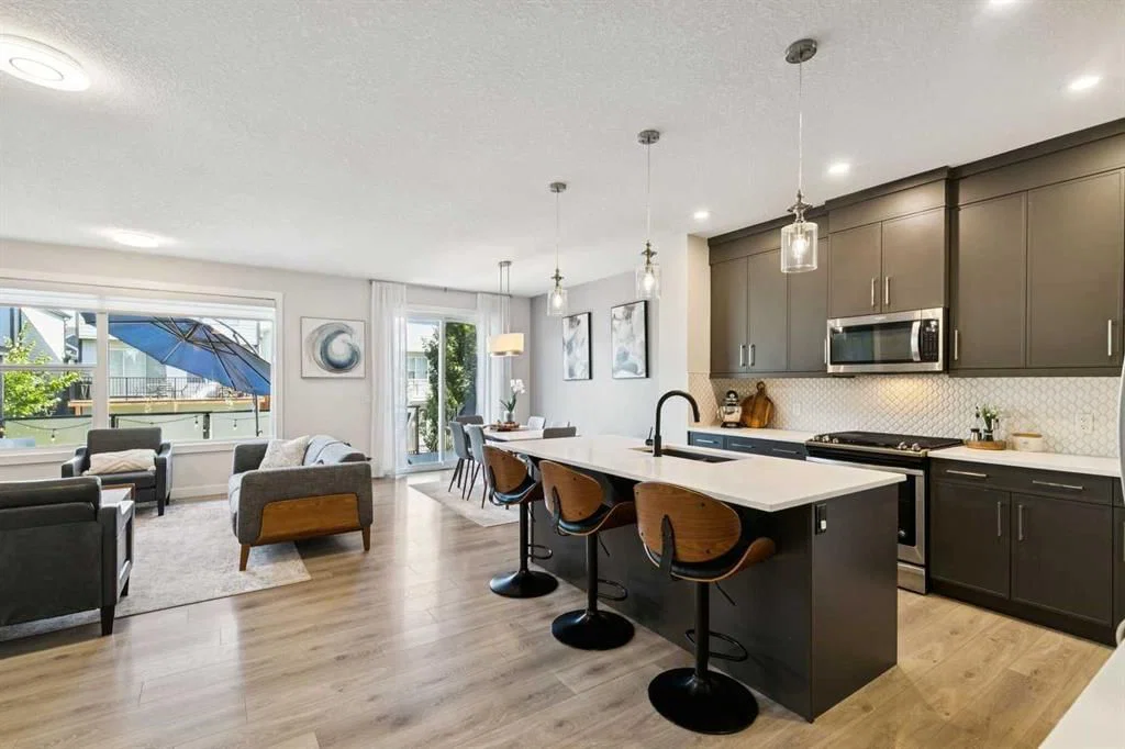 119 Cranbrook Green SE, Calgary — photo 4 of 45