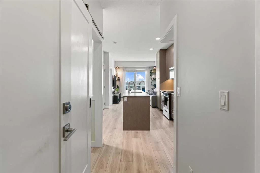 1433, 76 Cornerstone Passage NE, Calgary — photo 4 of 32