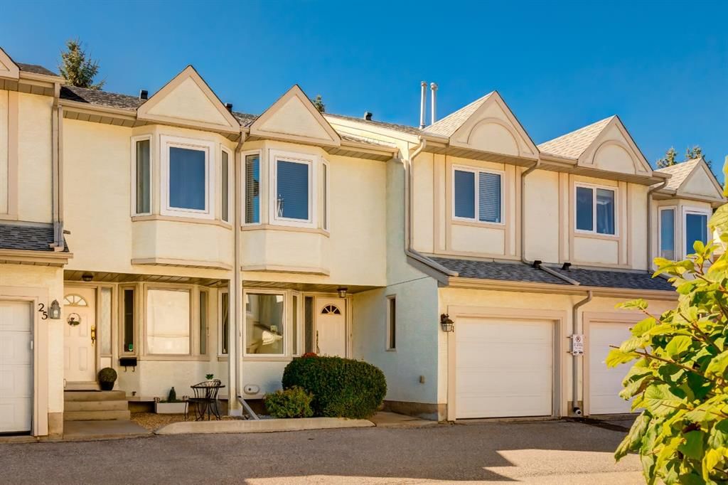 21, 468 Woodbine Boulevard SW, Calgary — townhome for sale