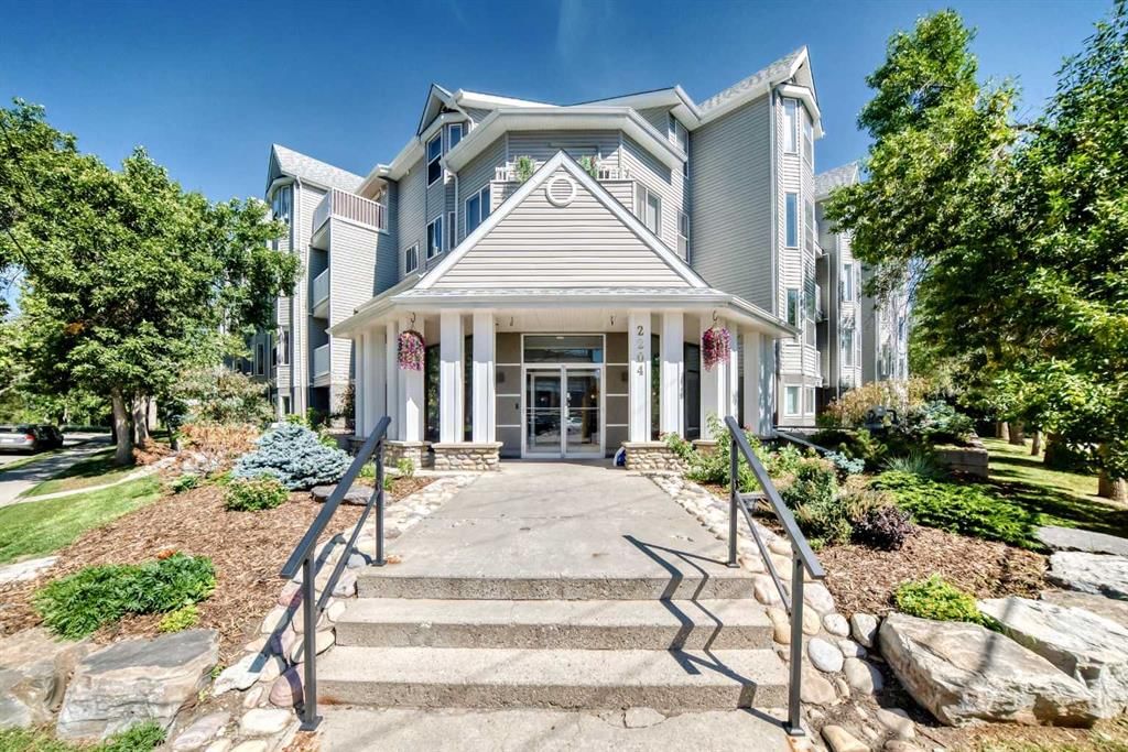 111, 2204 1 Street SW, Calgary — main listing photo