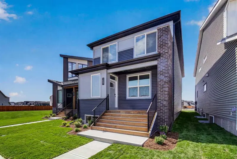 155 Stargazer Grove NW, Calgary — main listing photo