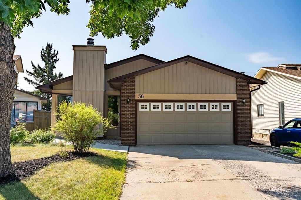 36 Berkley Place NW, Calgary — main listing photo