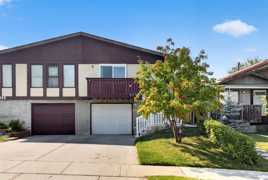 8335 Centre Street NW, Calgary — photo 2 of 49