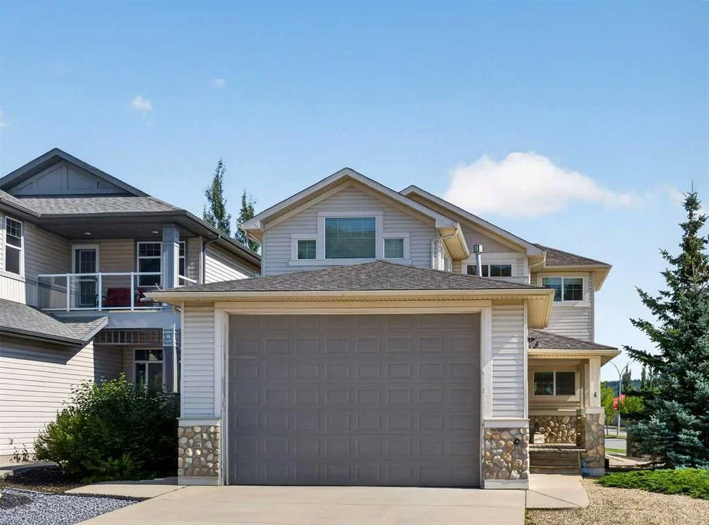 4 Sunset Square, Calgary — detached for sale