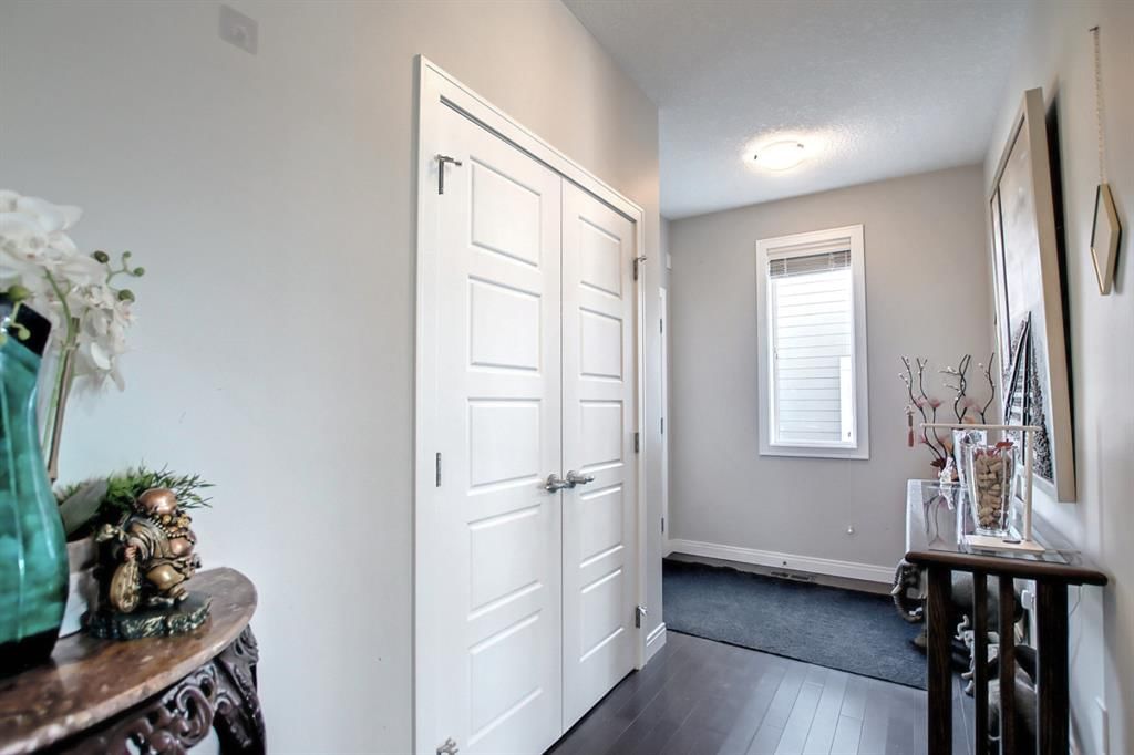649 MARINA Drive, Chestermere — photo 3 of 33