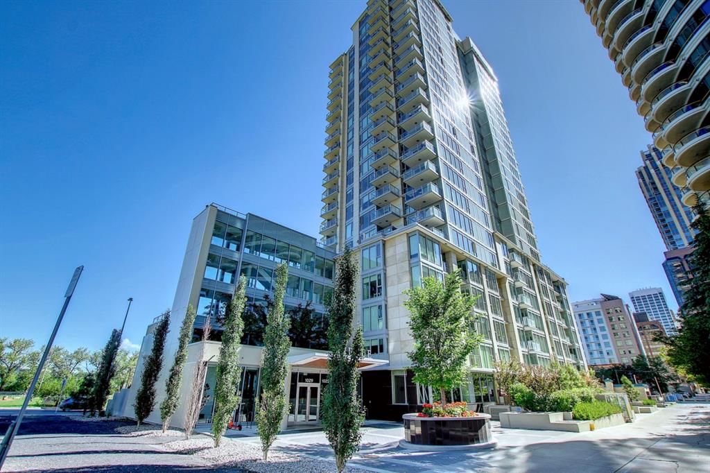 2106, 1025 5 Avenue SW, Calgary — main listing photo