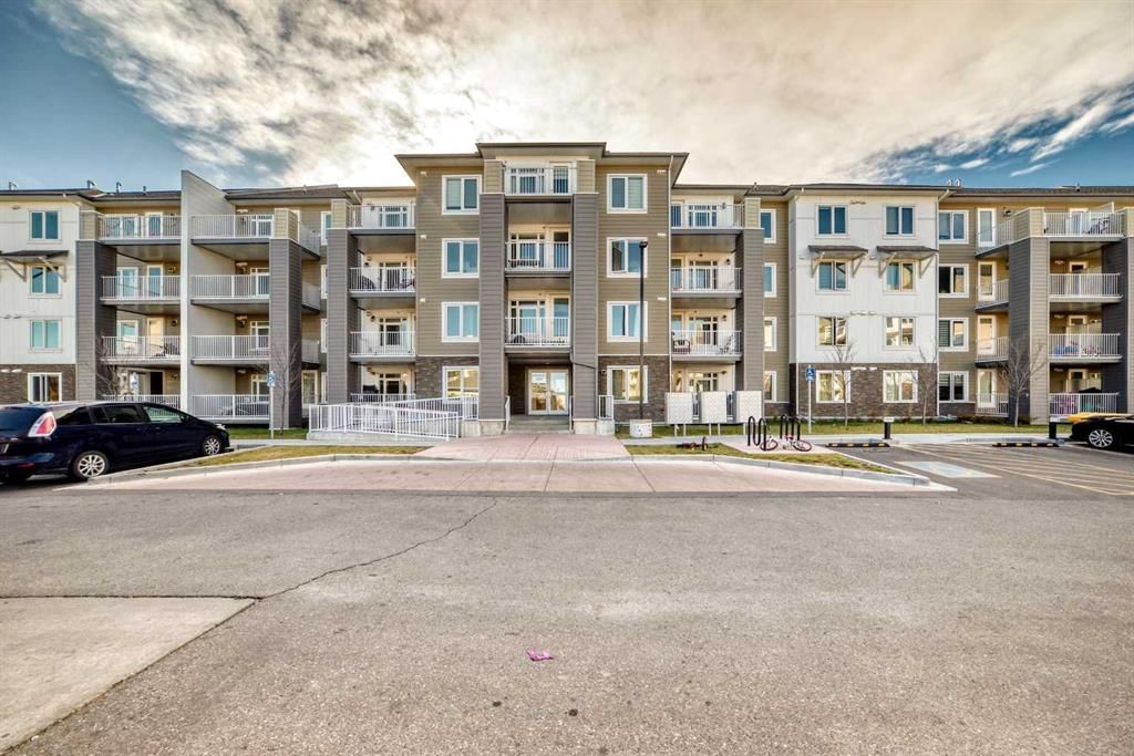 2424, 6118 80 Avenue NE, Calgary — main listing photo