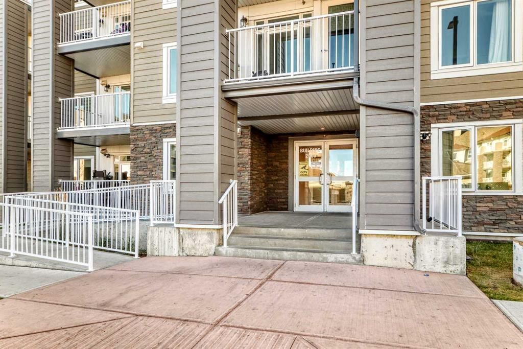2424, 6118 80 Avenue NE, Calgary — photo 4 of 29
