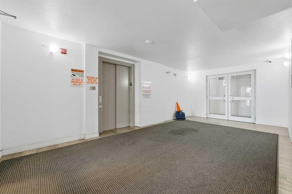 2424, 6118 80 Avenue NE, Calgary — photo 5 of 29