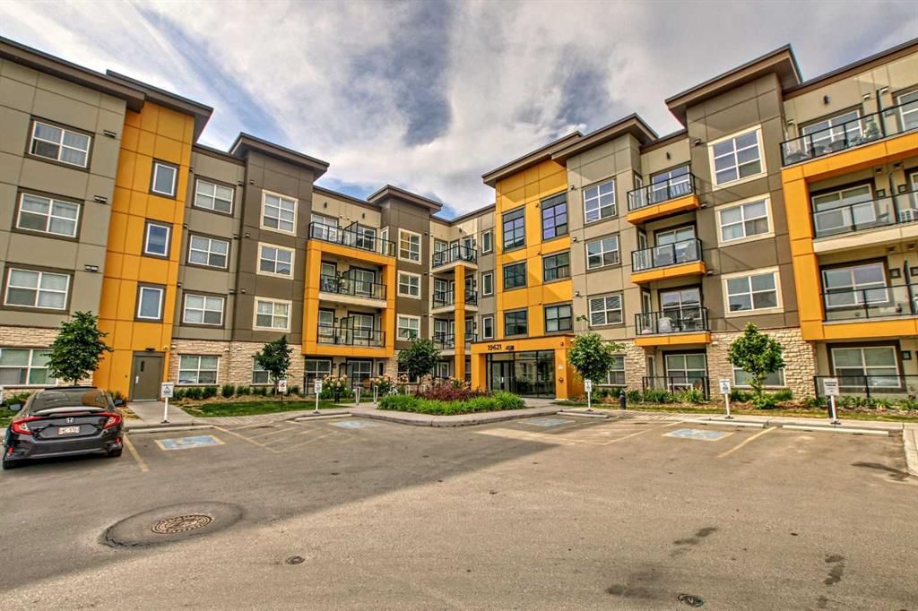 112, 19621 40 Street SE, Calgary — main listing photo