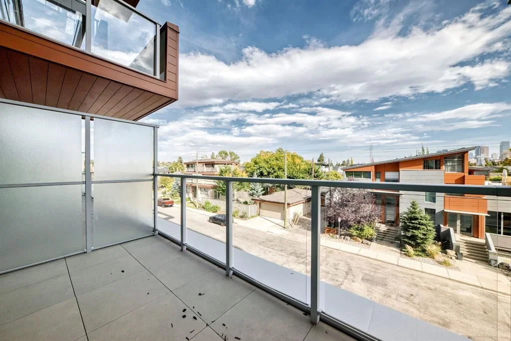 255, 110 18A Street NW, Calgary — photo 5 of 10