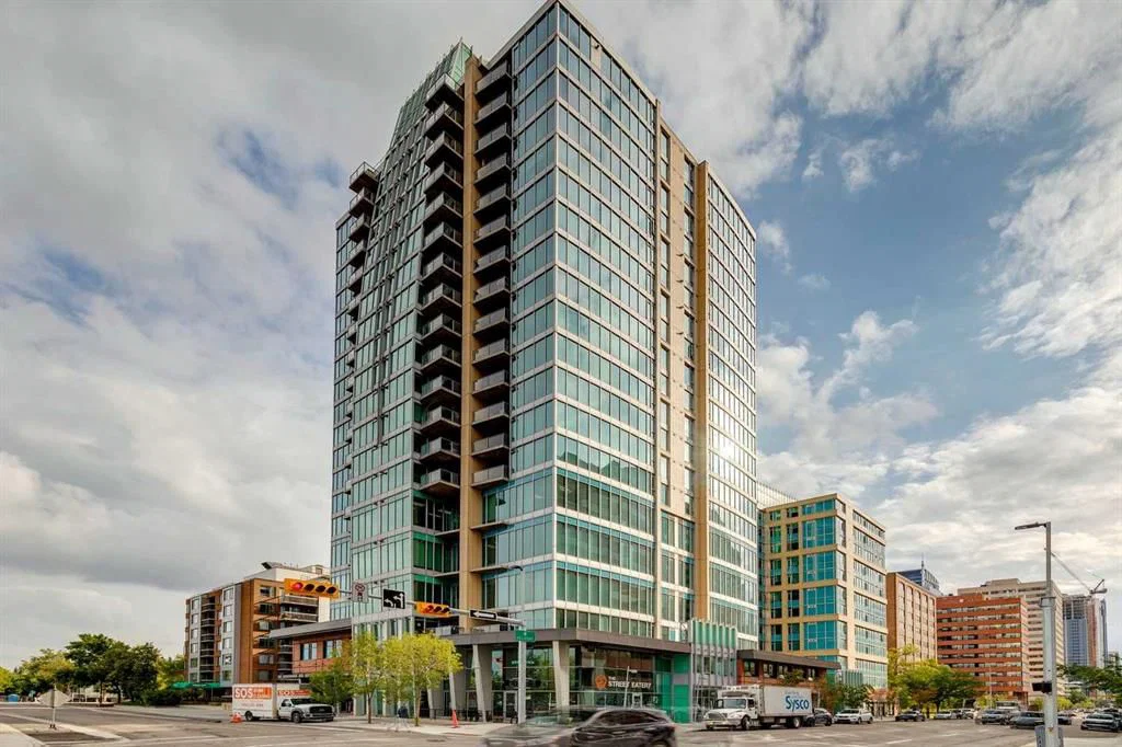 1603, 888 4 Avenue SW, Calgary — main listing photo
