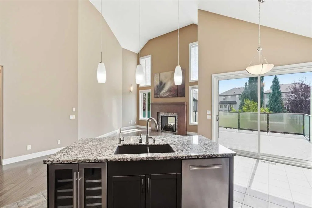 242 Cranleigh Place SE, Calgary — photo 5 of 50